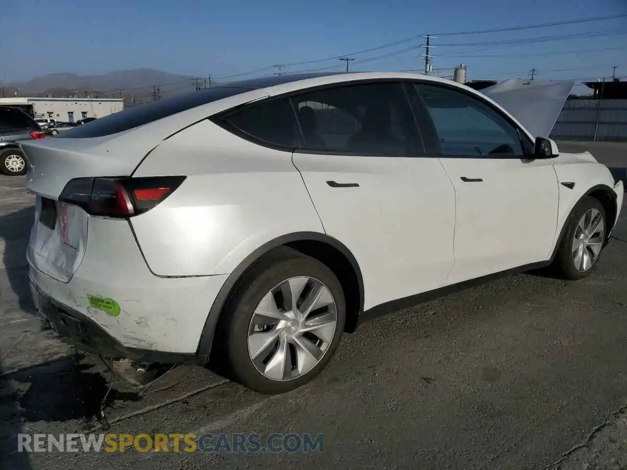 3 Photograph of a damaged car 7SAYGDEE2PA063039 TESLA MODEL Y 2023
