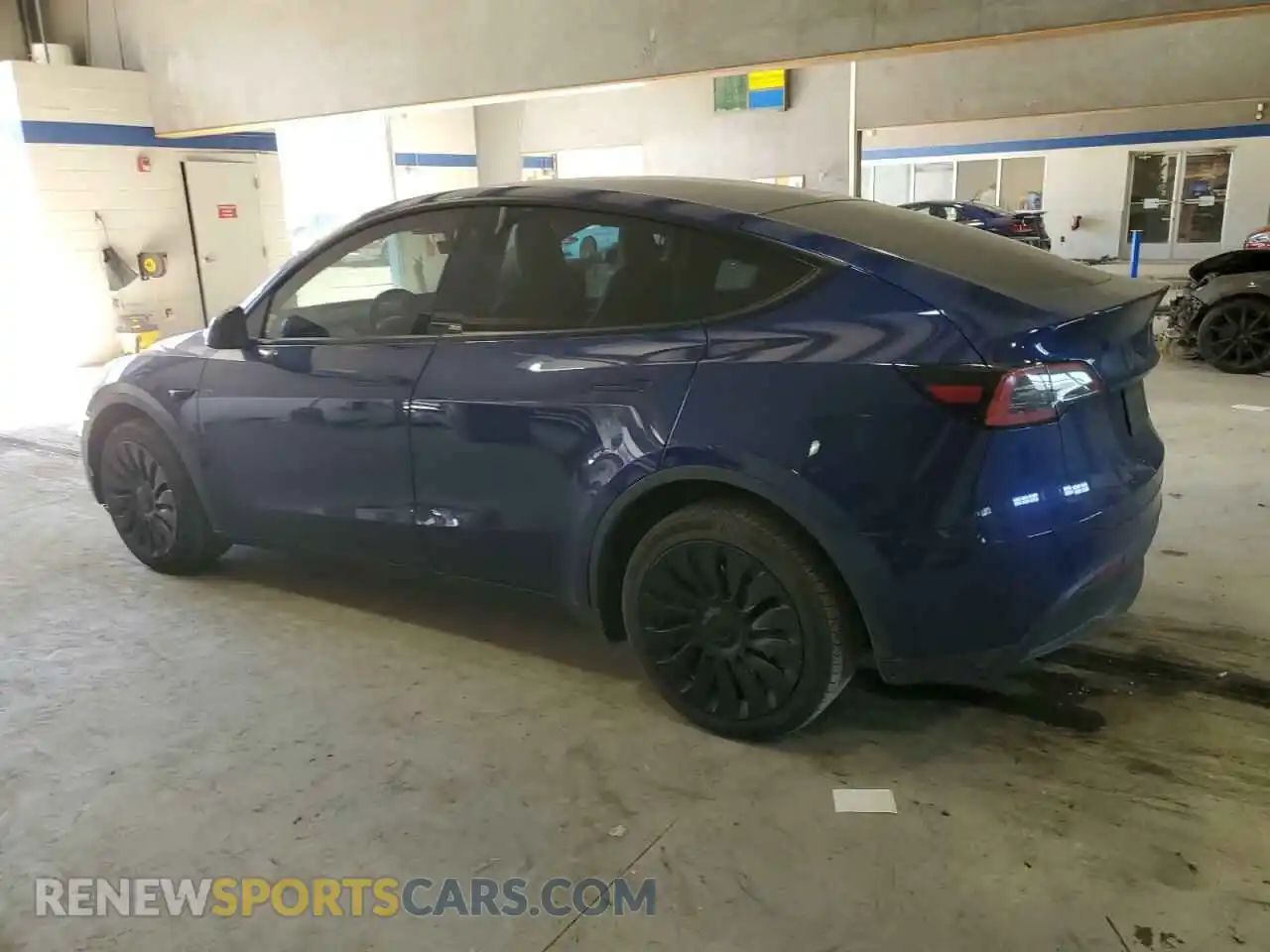 2 Photograph of a damaged car 7SAYGDEE2PA068001 TESLA MODEL Y 2023