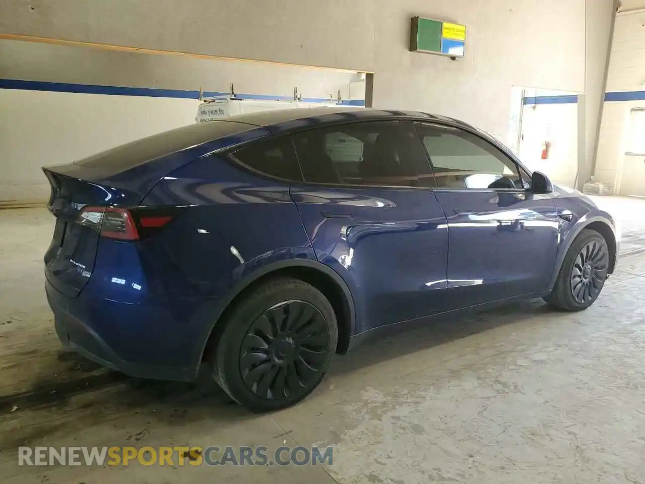 3 Photograph of a damaged car 7SAYGDEE2PA068001 TESLA MODEL Y 2023