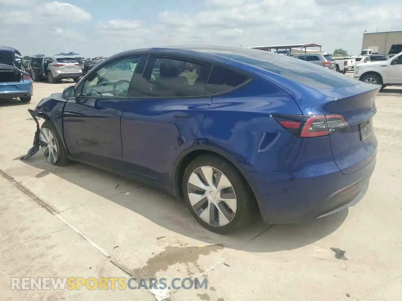 2 Photograph of a damaged car 7SAYGDEE2PA097045 TESLA MODEL Y 2023