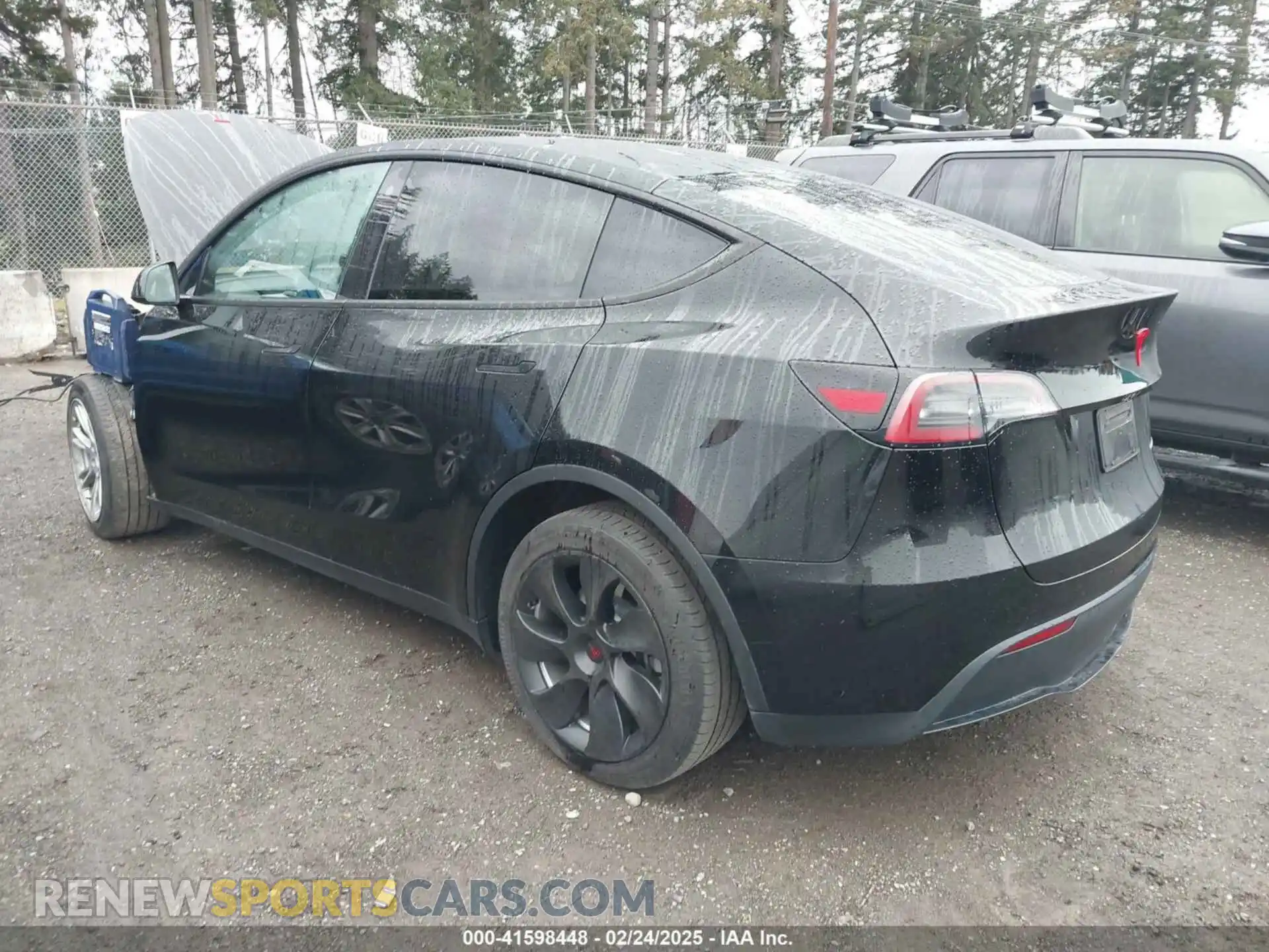 3 Фотография поврежденного автомобиля 7SAYGDEE2PA104799 TESLA MODEL Y 2023
