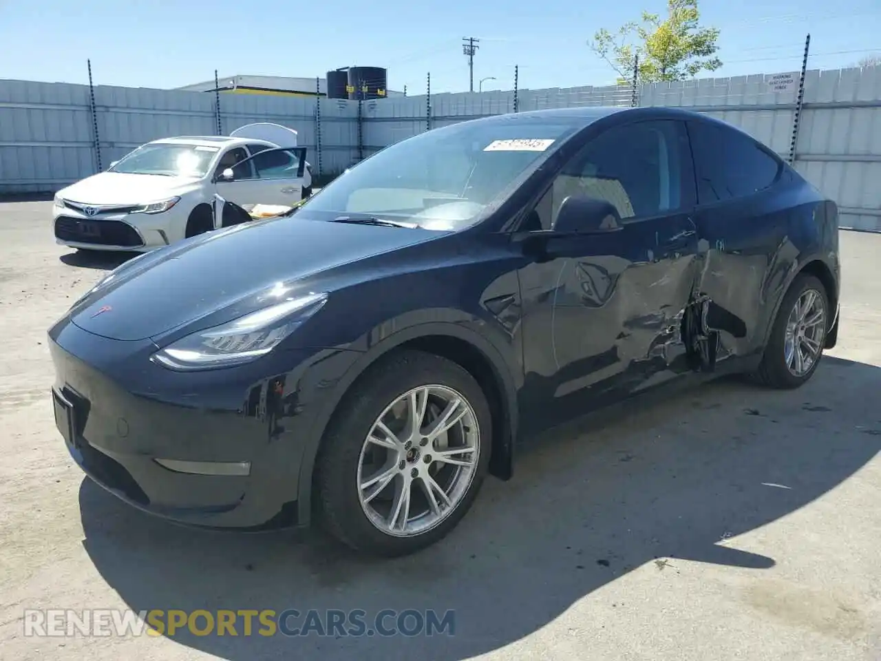 1 Photograph of a damaged car 7SAYGDEE2PA121439 TESLA MODEL Y 2023