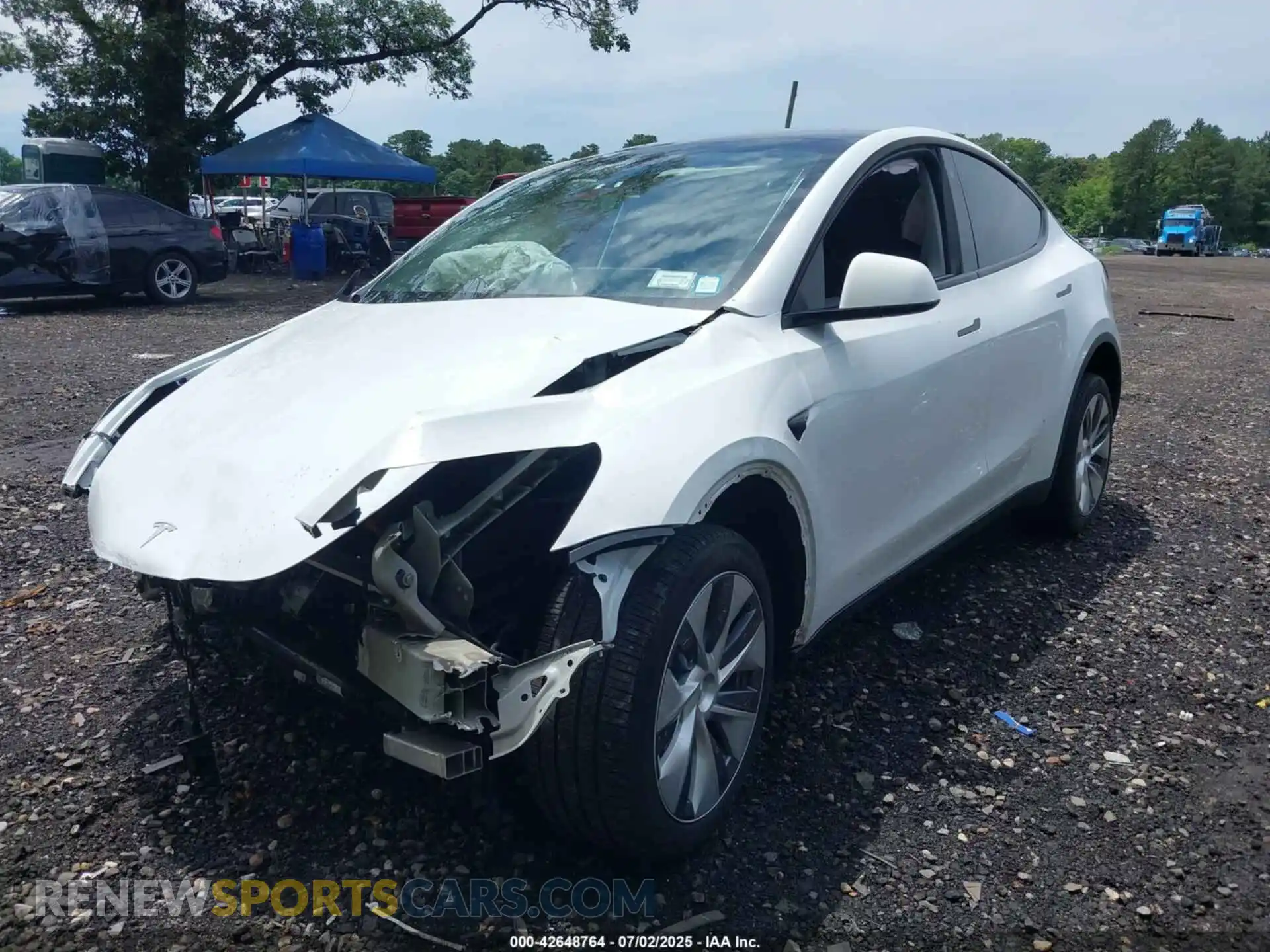 2 Photograph of a damaged car 7SAYGDEE2PA130075 TESLA MODEL Y 2023