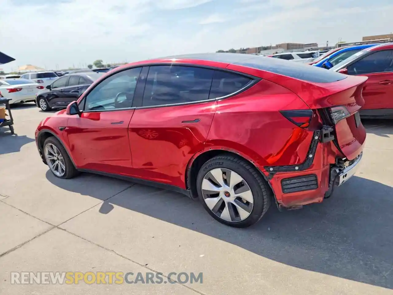 2 fotografías del automóvil dañado 7SAYGDEE2PA137804 TESLA MODEL Y 2023