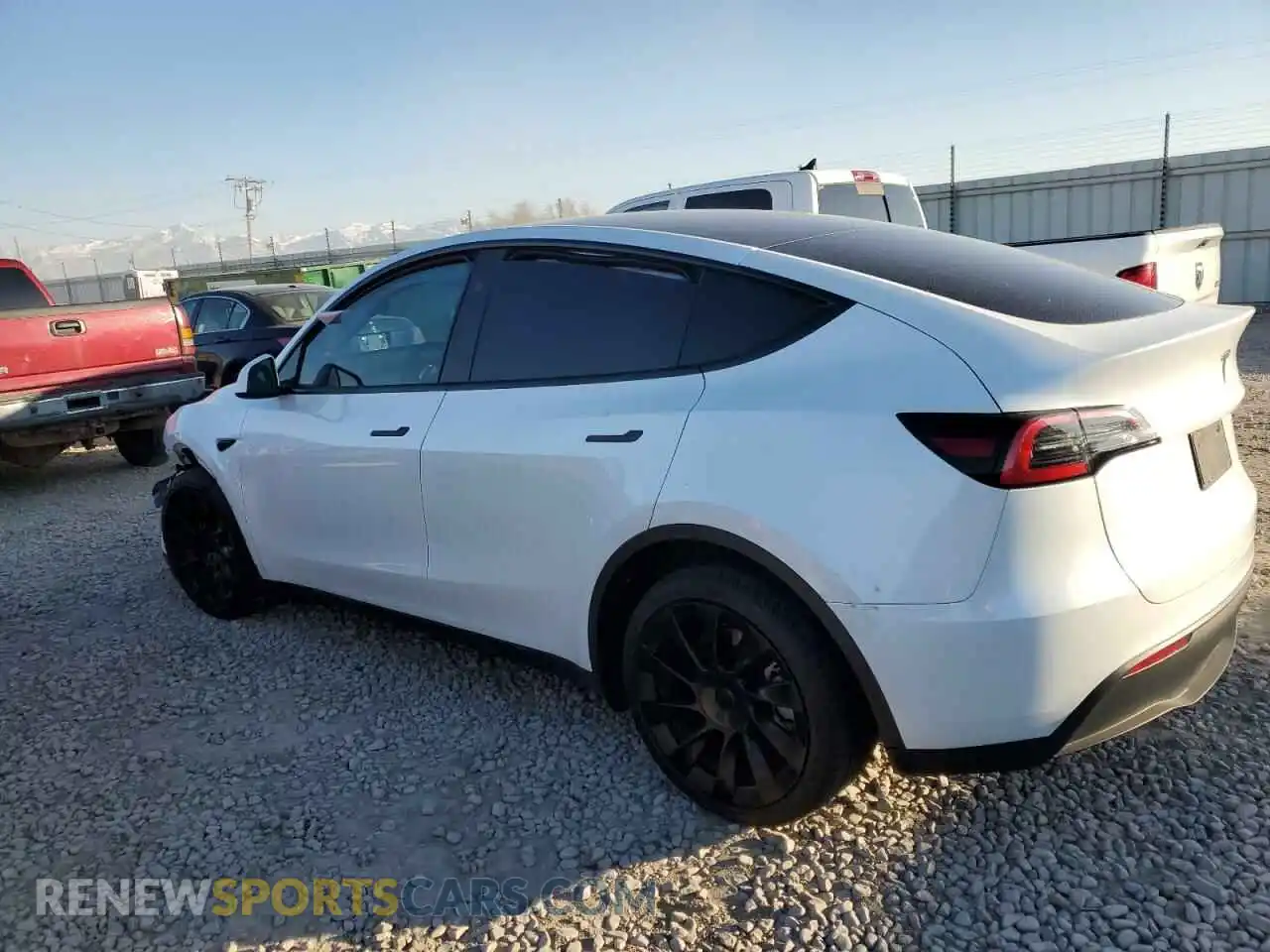 2 Photograph of a damaged car 7SAYGDEE2PA174271 TESLA MODEL Y 2023