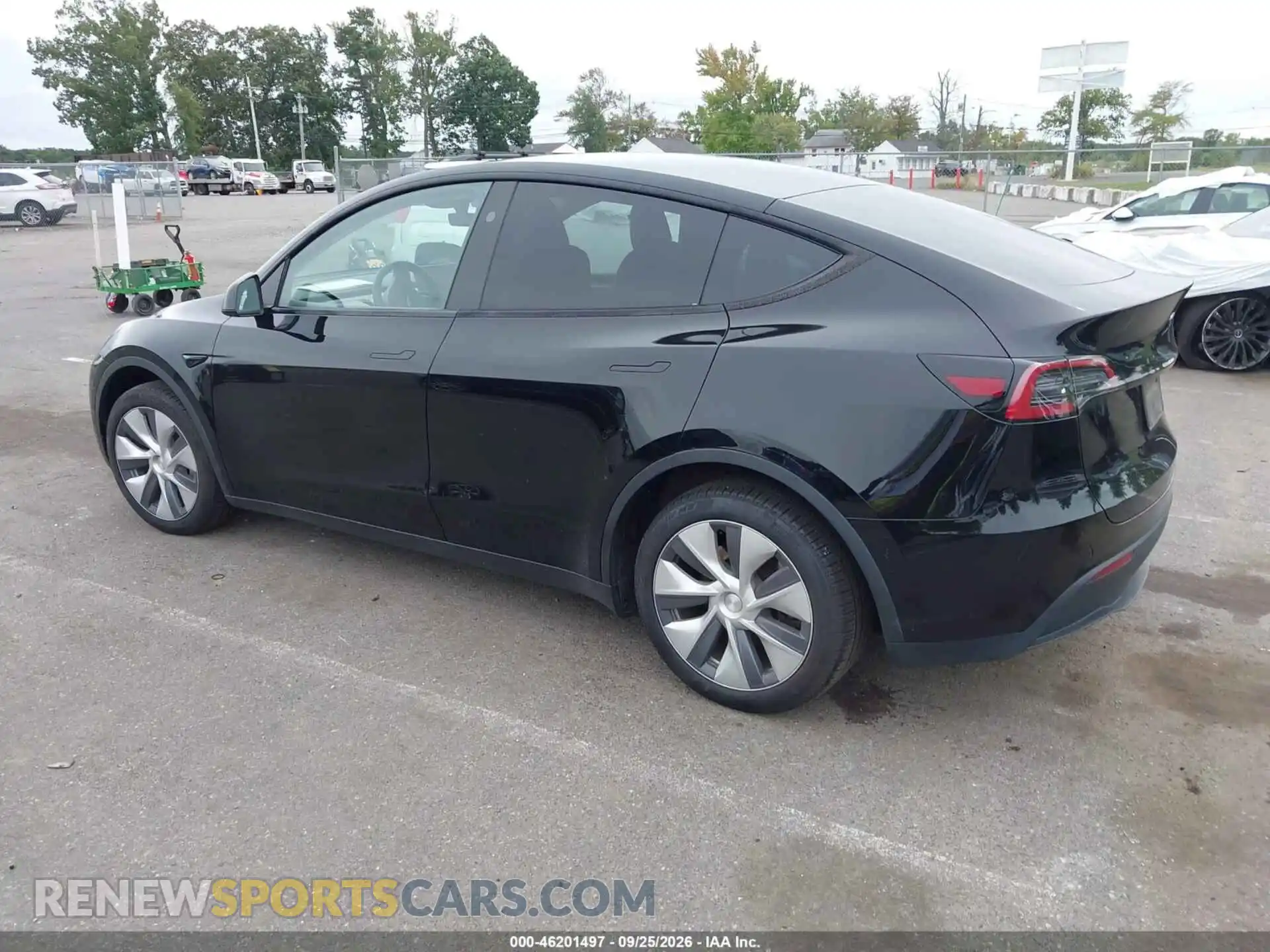 3 Photograph of a damaged car 7SAYGDEE2PA185965 TESLA MODEL Y 2023