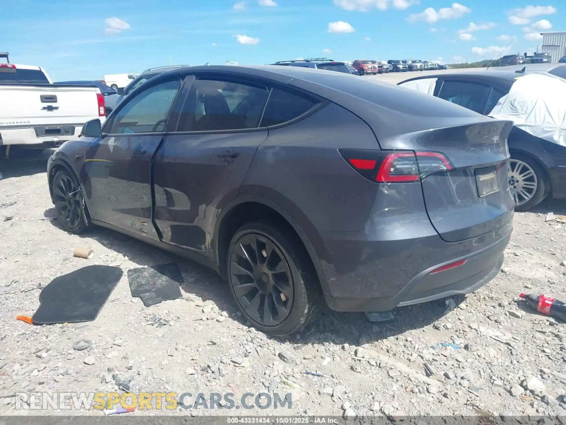 3 Photograph of a damaged car 7SAYGDEE2PA197663 TESLA MODEL Y 2023