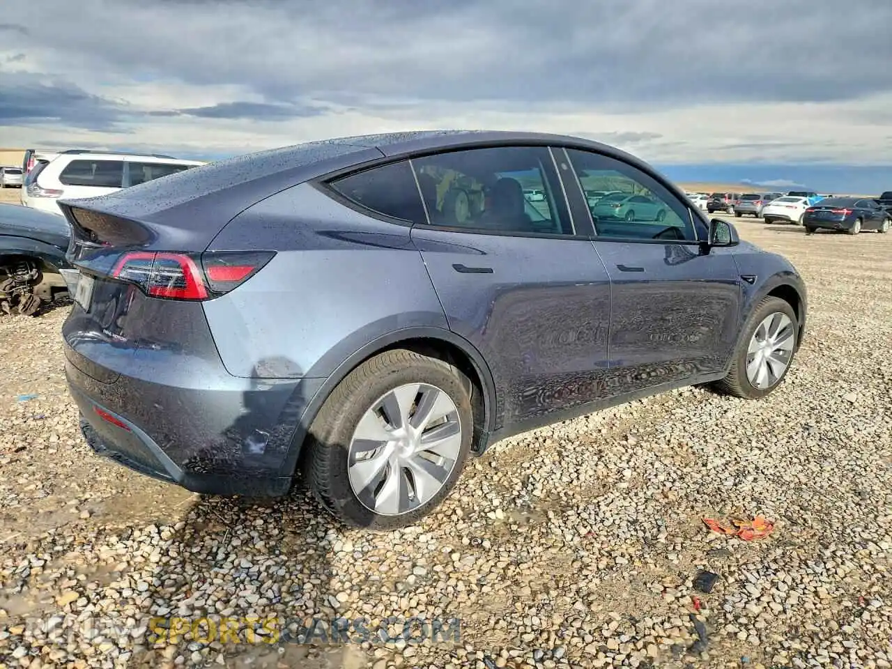 3 fotografías del automóvil dañado 7SAYGDEE2PF615416 TESLA MODEL Y 2023