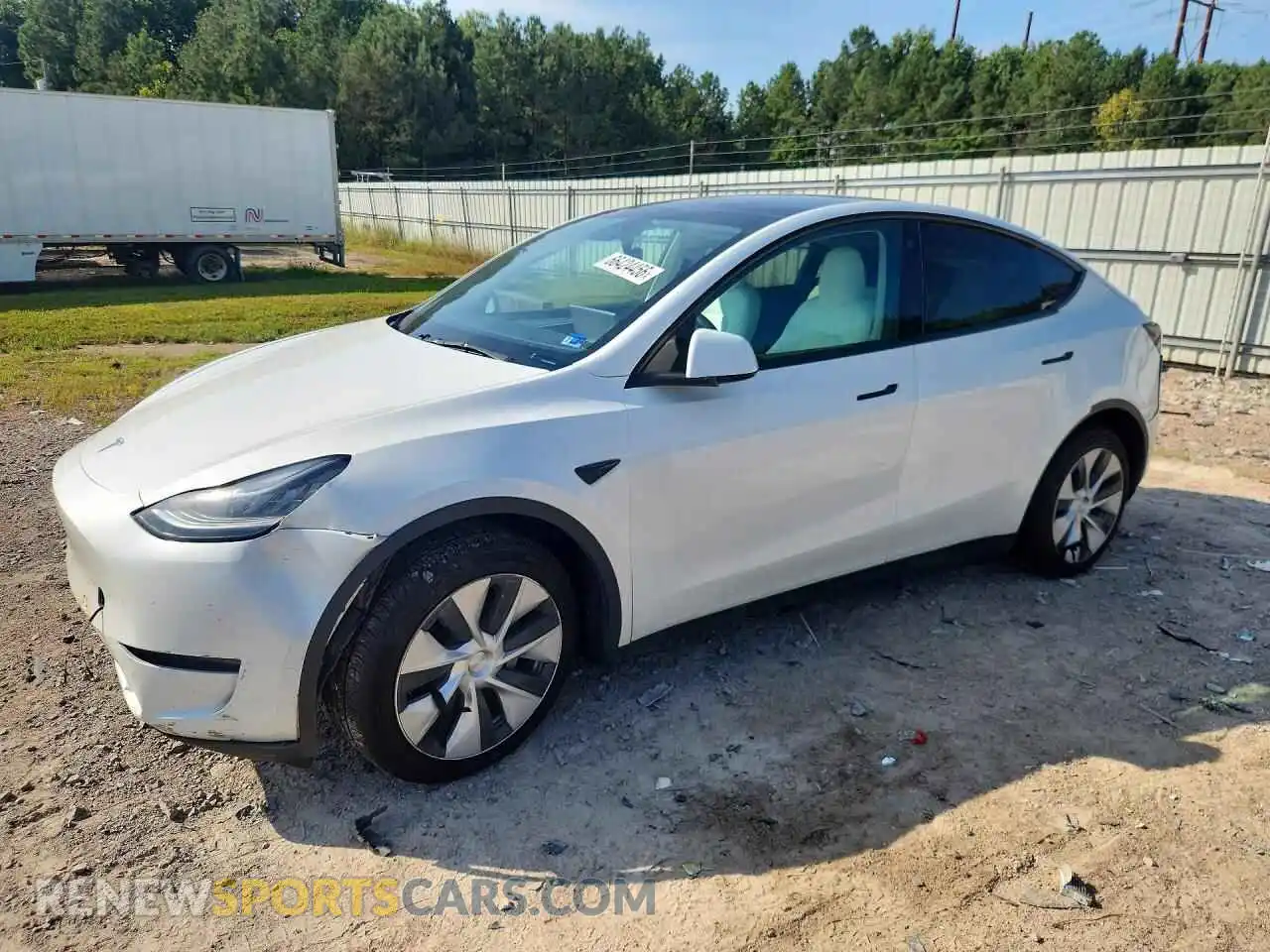 1 Photograph of a damaged car 7SAYGDEE2PF616940 TESLA MODEL Y 2023