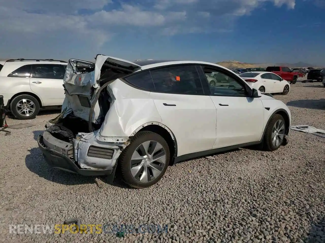 3 Photograph of a damaged car 7SAYGDEE2PF617277 TESLA MODEL Y 2023