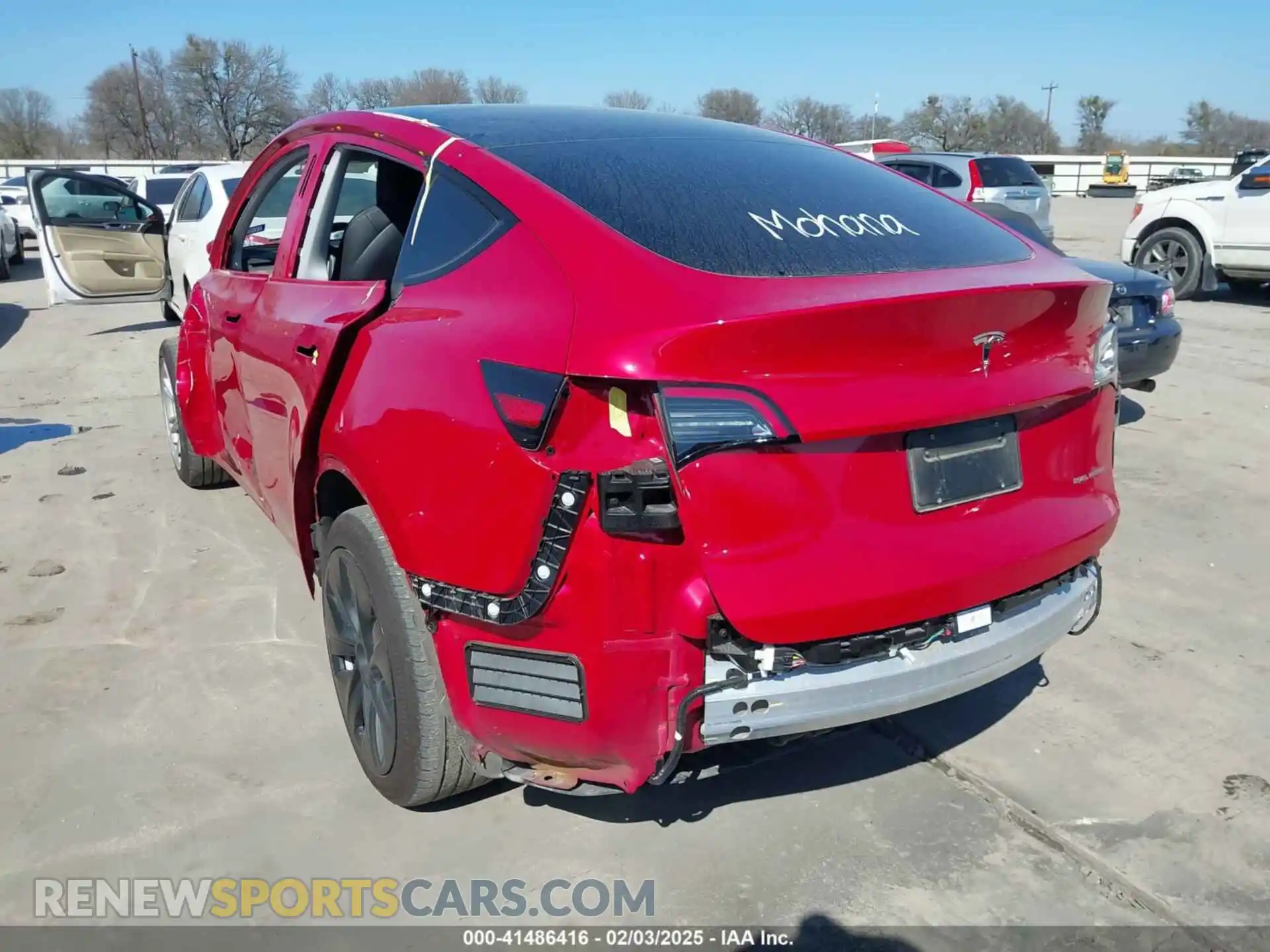 3 Photograph of a damaged car 7SAYGDEE2PF672201 TESLA MODEL Y 2023