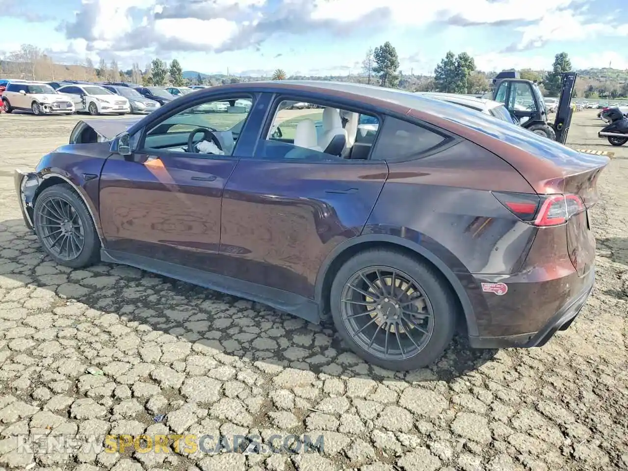 2 Фотография поврежденного автомобиля 7SAYGDEE2PF683764 TESLA MODEL Y 2023