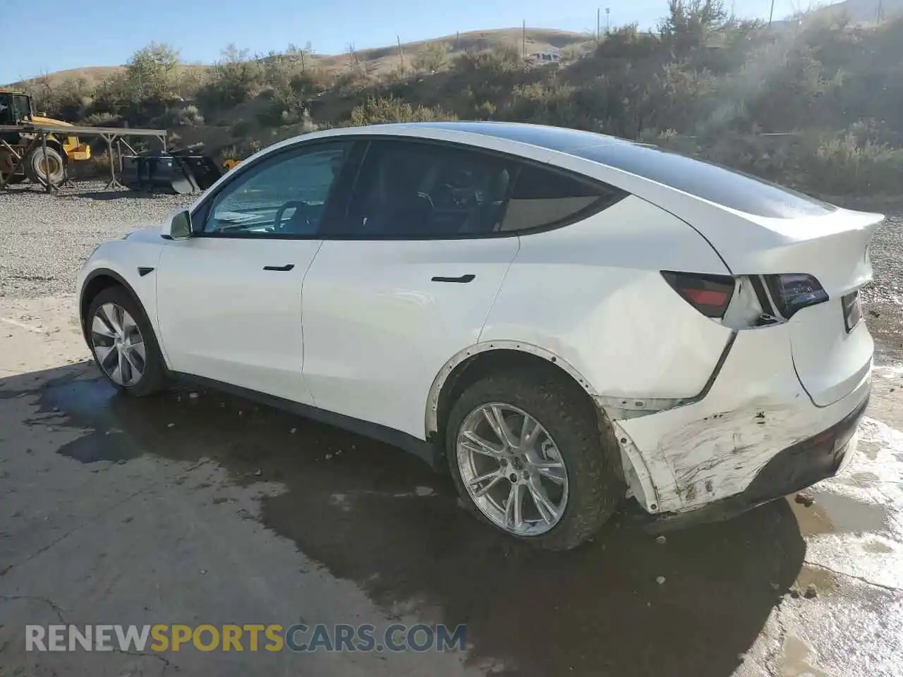 2 Photograph of a damaged car 7SAYGDEE2PF711689 TESLA MODEL Y 2023