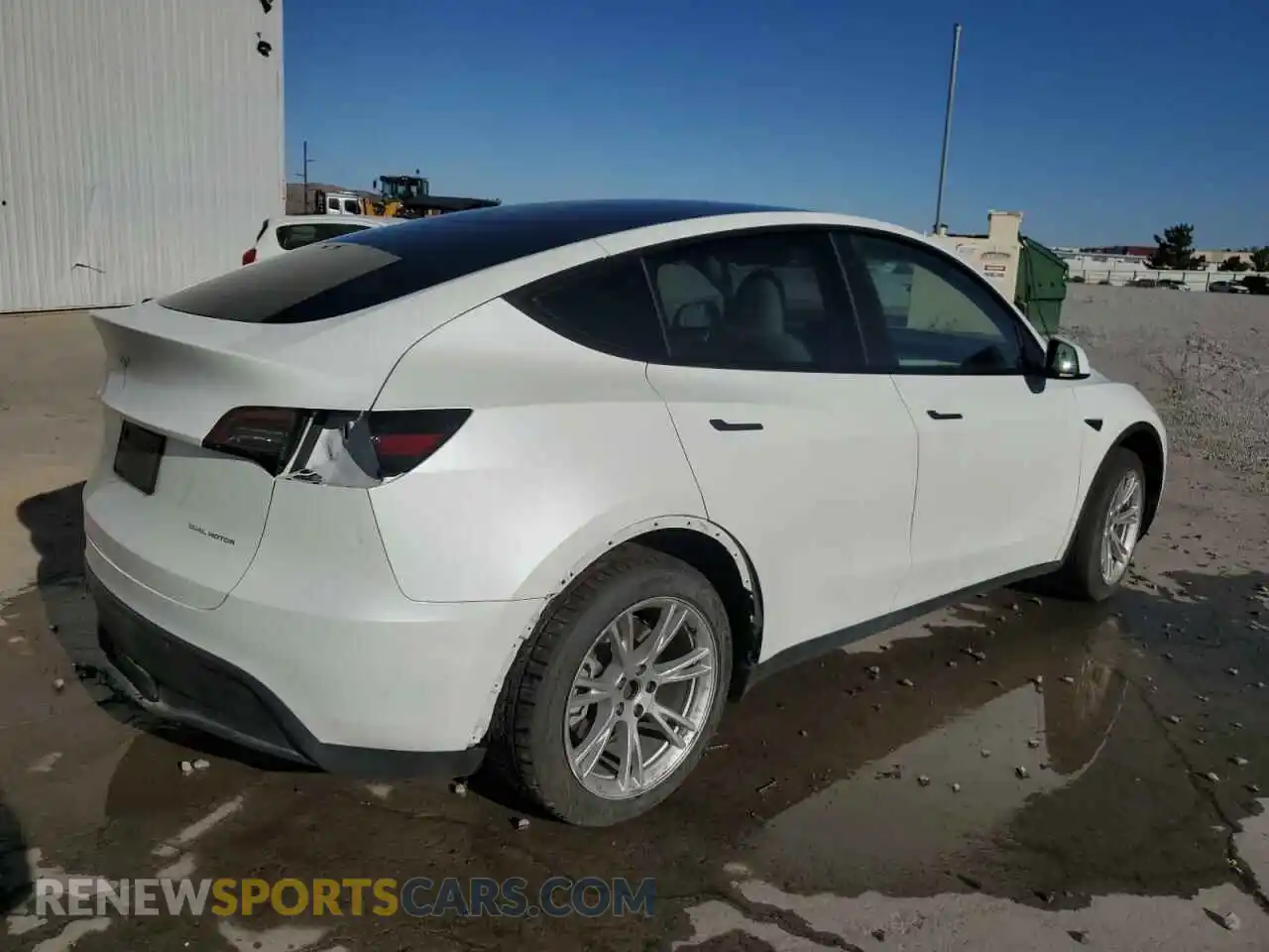 3 Photograph of a damaged car 7SAYGDEE2PF711689 TESLA MODEL Y 2023