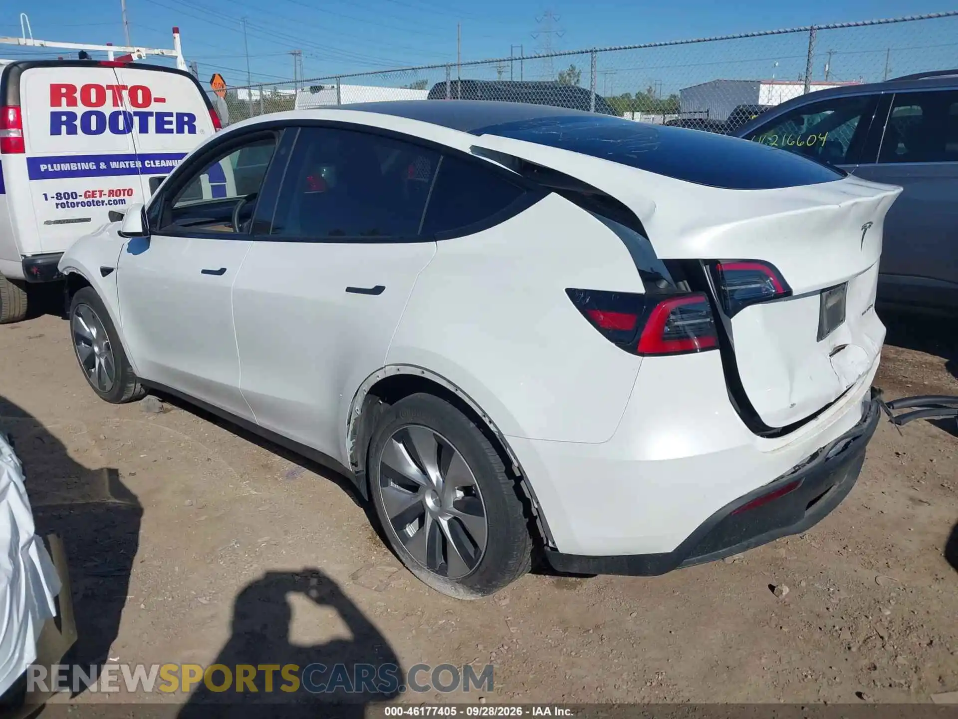3 Photograph of a damaged car 7SAYGDEE2PF767003 TESLA MODEL Y 2023