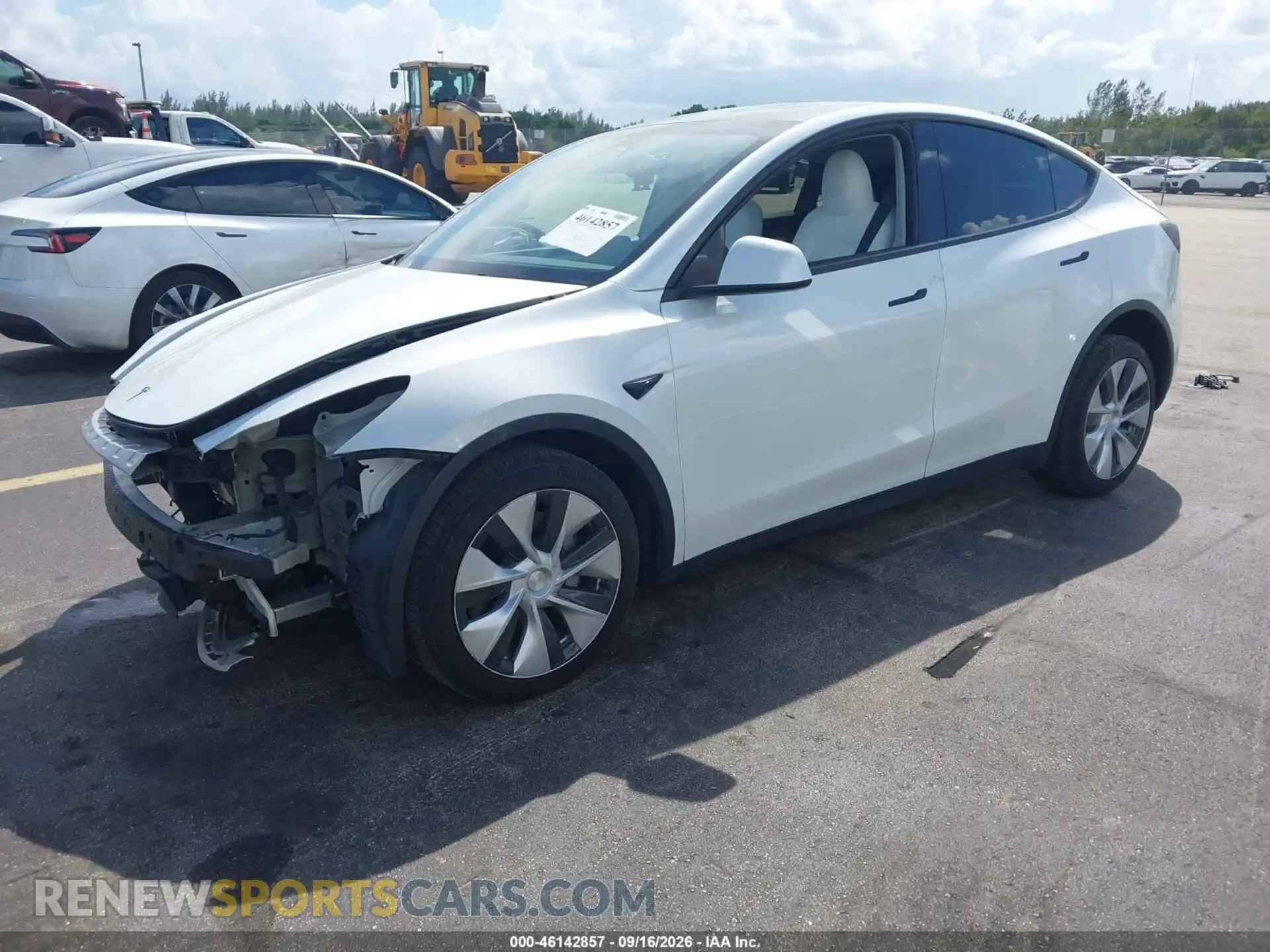2 Photograph of a damaged car 7SAYGDEE2PF796601 TESLA MODEL Y 2023
