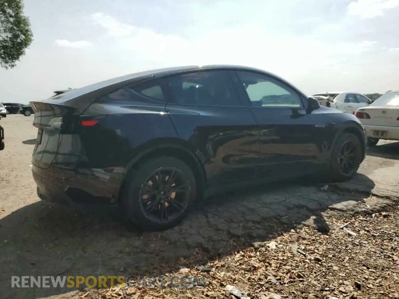 3 Photograph of a damaged car 7SAYGDEE2PF799661 TESLA MODEL Y 2023