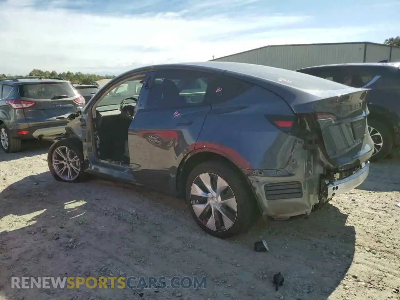 2 Photograph of a damaged car 7SAYGDEE2PF799840 TESLA MODEL Y 2023