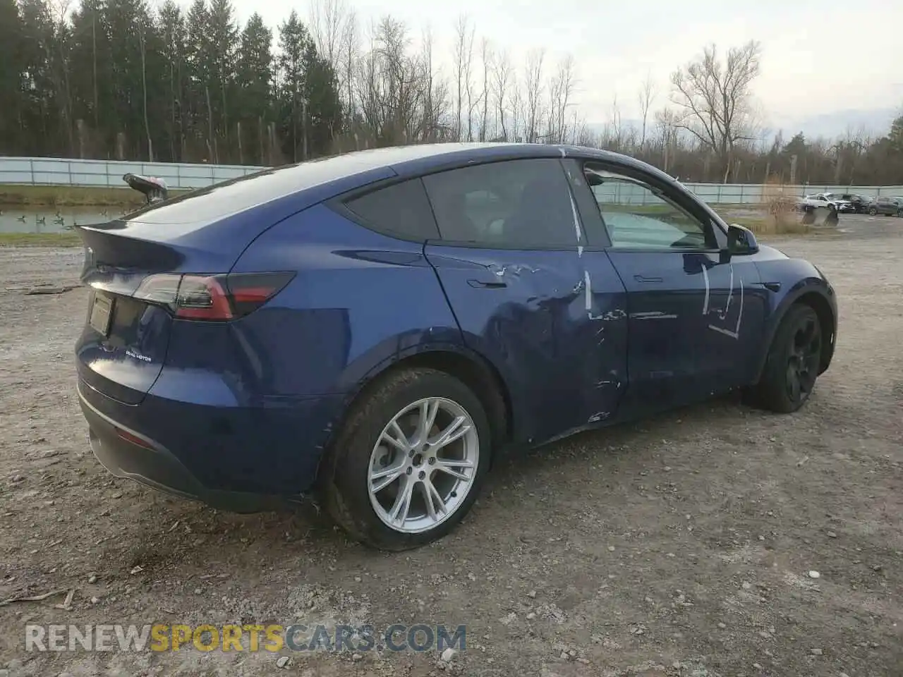 3 Photograph of a damaged car 7SAYGDEE2PF826793 TESLA MODEL Y 2023