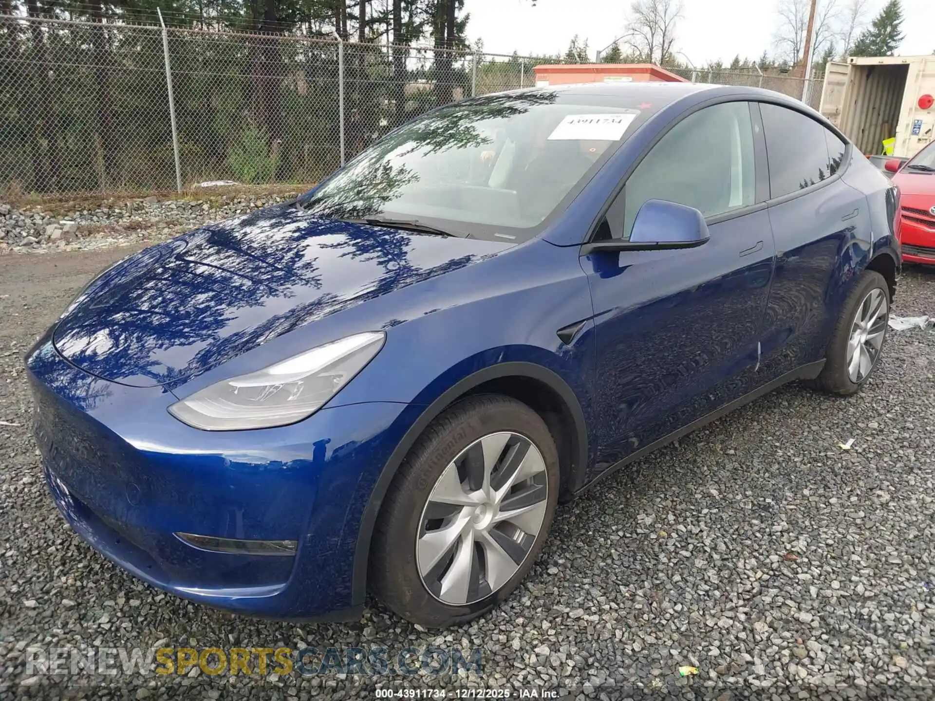 2 Photograph of a damaged car 7SAYGDEE2PF830942 TESLA MODEL Y 2023