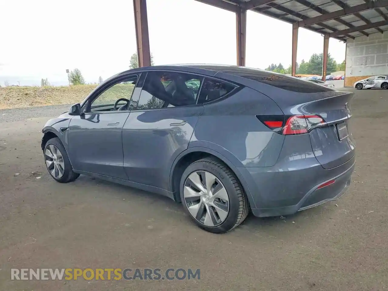 2 Photograph of a damaged car 7SAYGDEE2PF832514 TESLA MODEL Y 2023