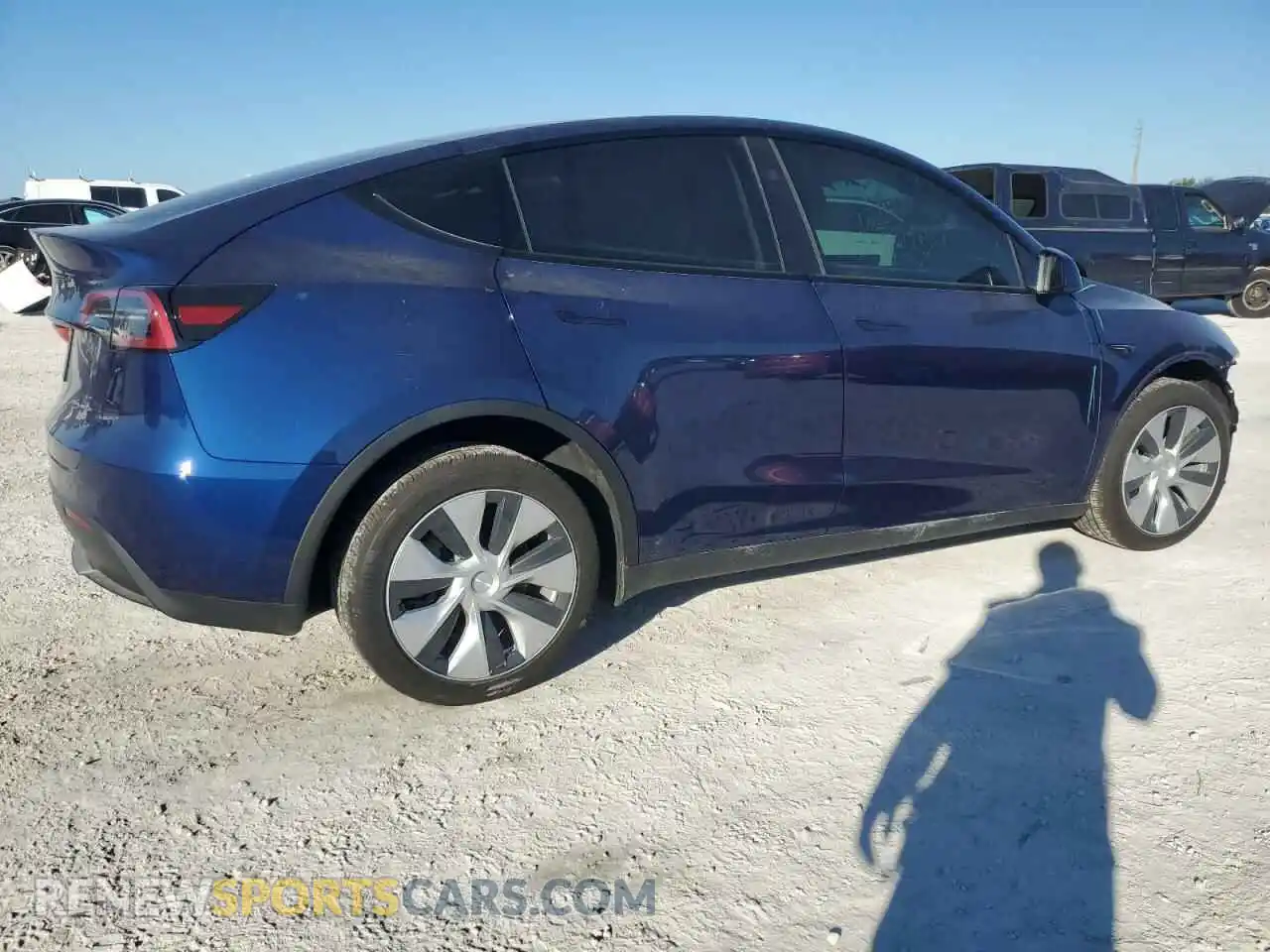3 Photograph of a damaged car 7SAYGDEE2PF888520 TESLA MODEL Y 2023