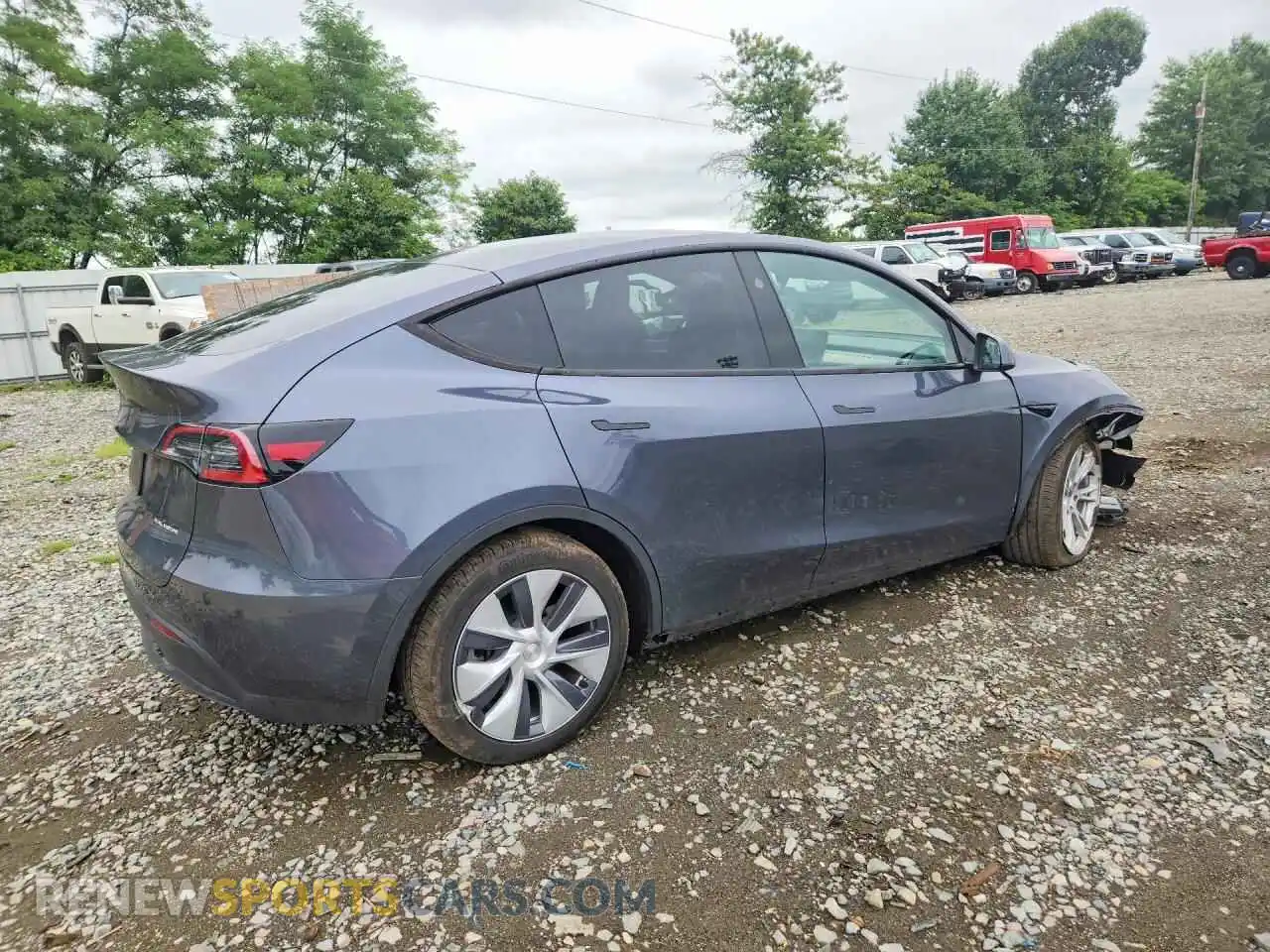 3 Photograph of a damaged car 7SAYGDEE2PF892258 TESLA MODEL Y 2023