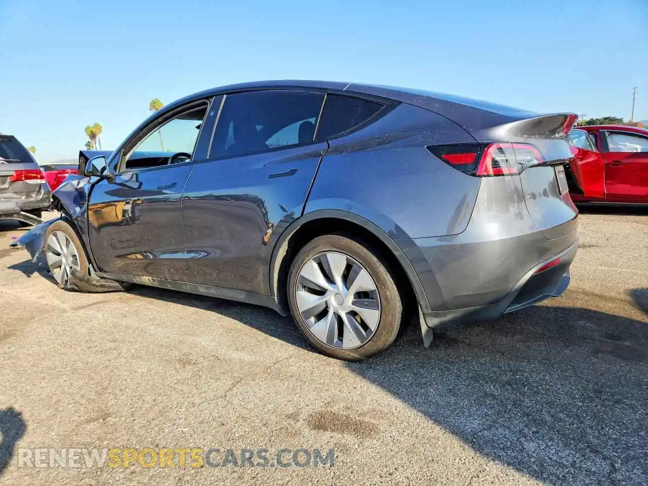 2 Photograph of a damaged car 7SAYGDEE2PF899422 TESLA MODEL Y 2023