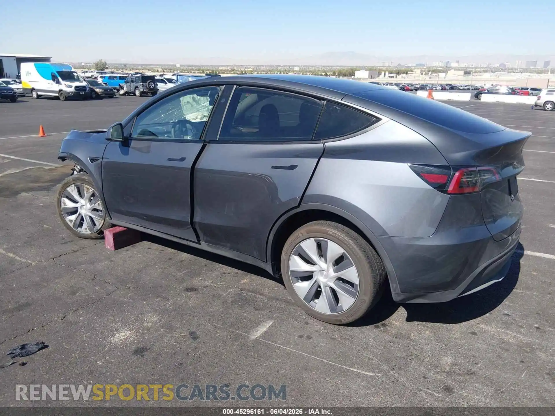 3 Photograph of a damaged car 7SAYGDEE2PF923928 TESLA MODEL Y 2023