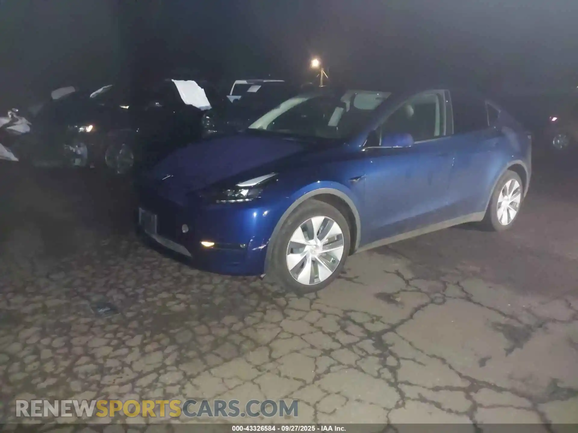 2 Photograph of a damaged car 7SAYGDEE2PF927932 TESLA MODEL Y 2023
