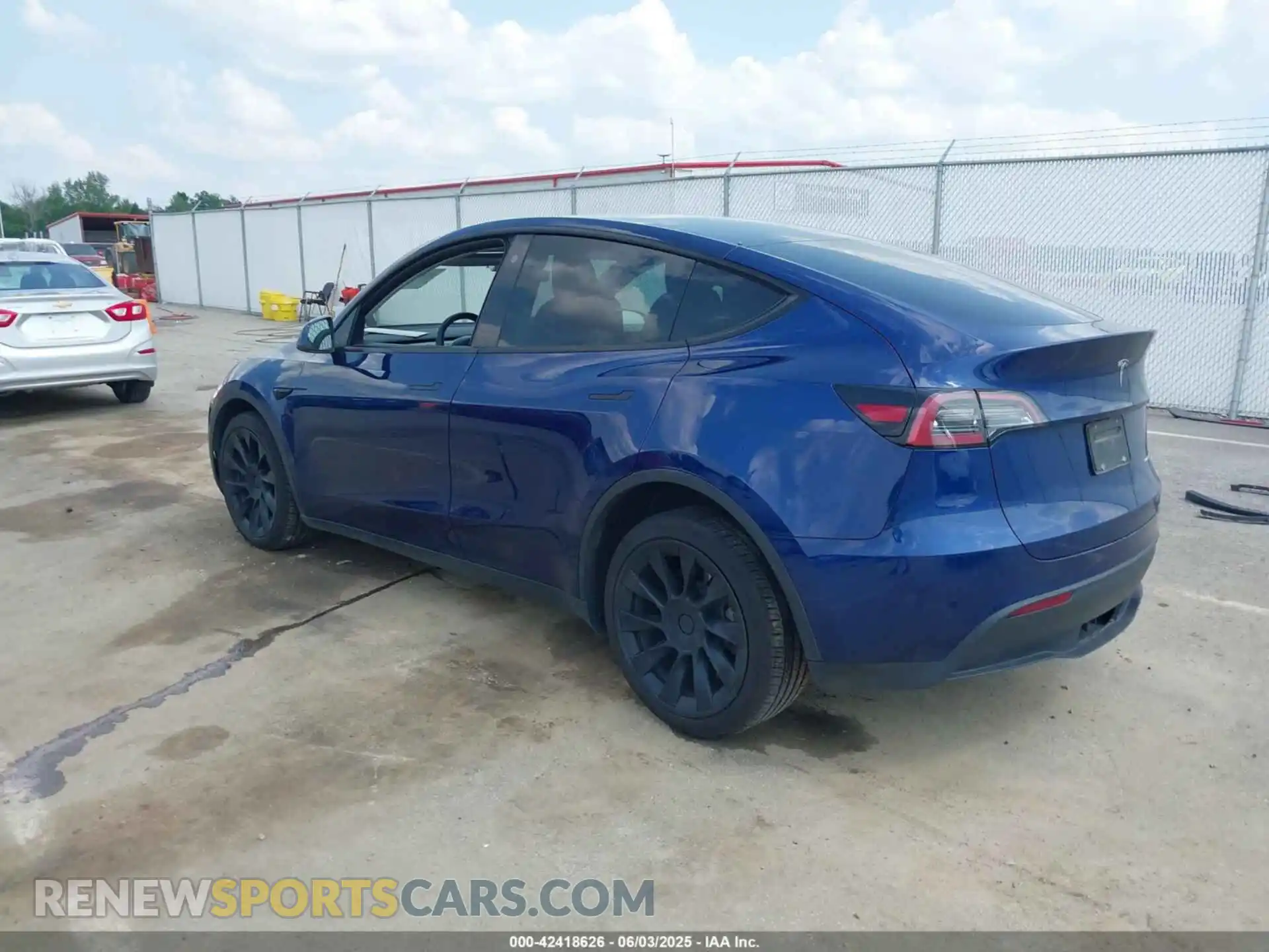 3 fotografías del automóvil dañado 7SAYGDEE3PA029417 TESLA MODEL Y 2023