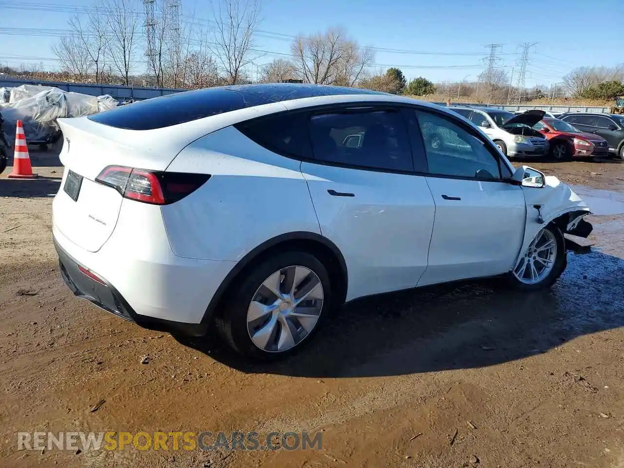 3 Photograph of a damaged car 7SAYGDEE3PA041020 TESLA MODEL Y 2023