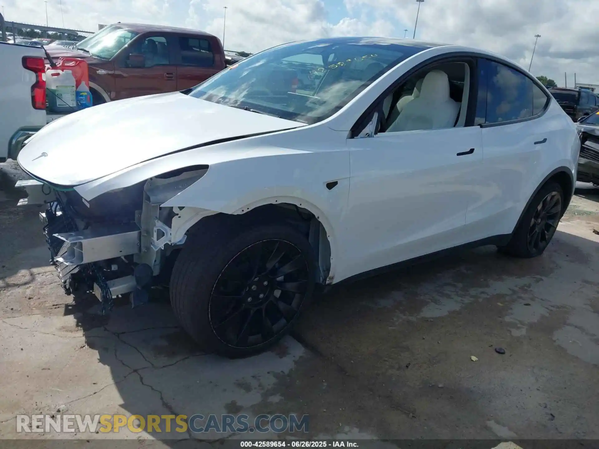 2 Photograph of a damaged car 7SAYGDEE3PA050400 TESLA MODEL Y 2023