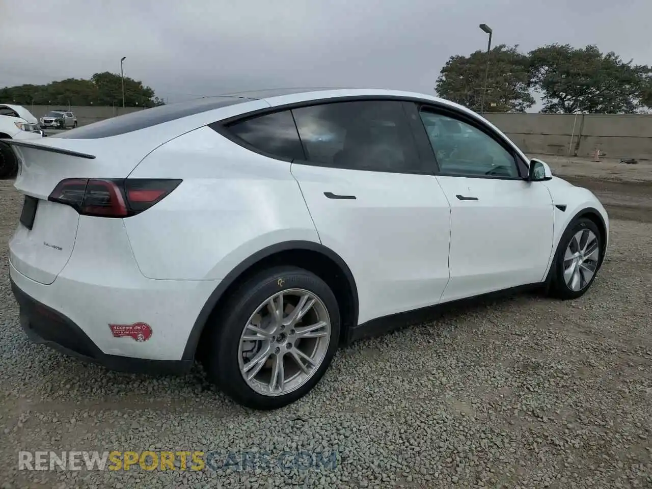 3 Photograph of a damaged car 7SAYGDEE3PA066600 TESLA MODEL Y 2023