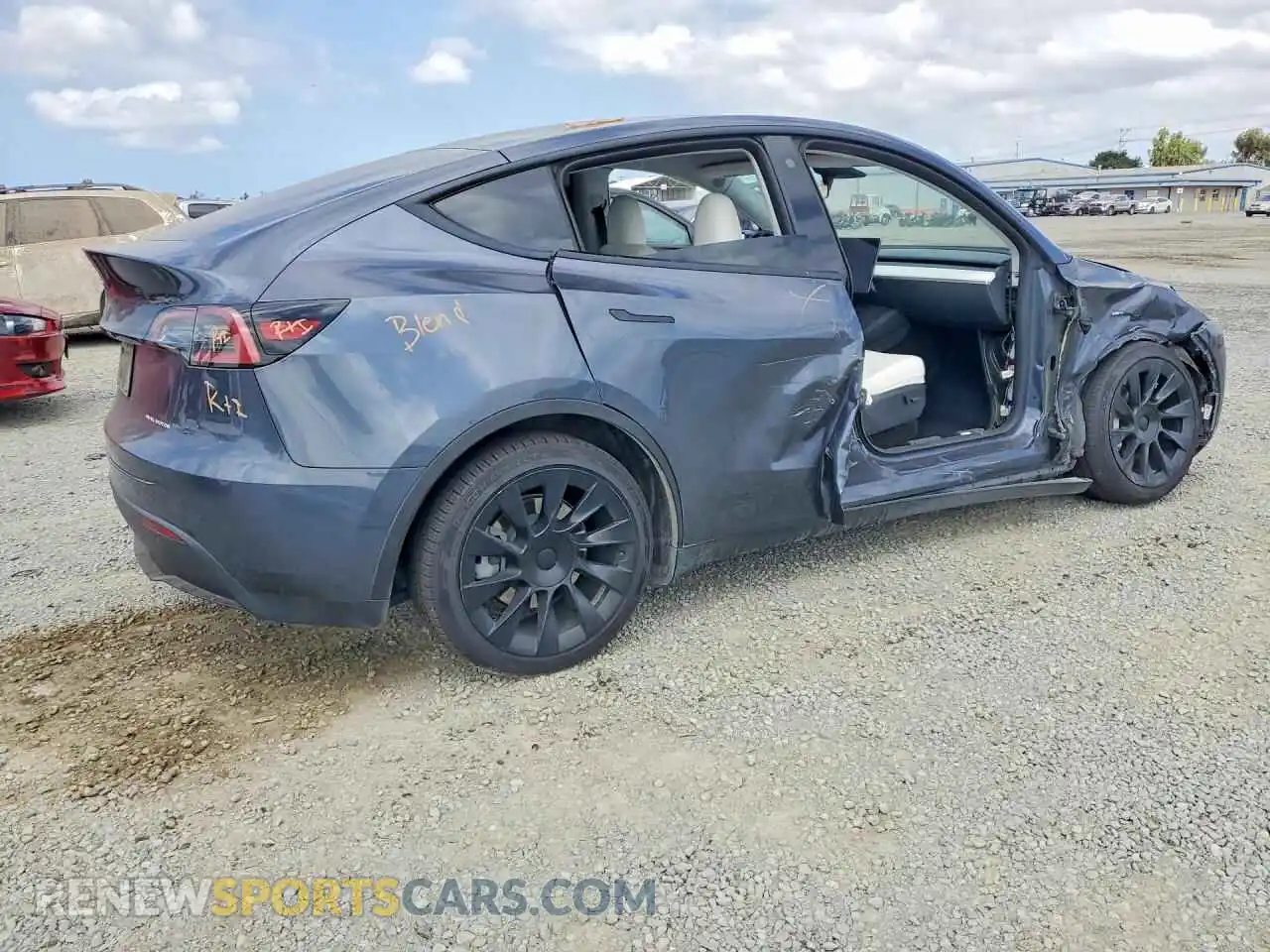 3 Photograph of a damaged car 7SAYGDEE3PA091447 TESLA MODEL Y 2023