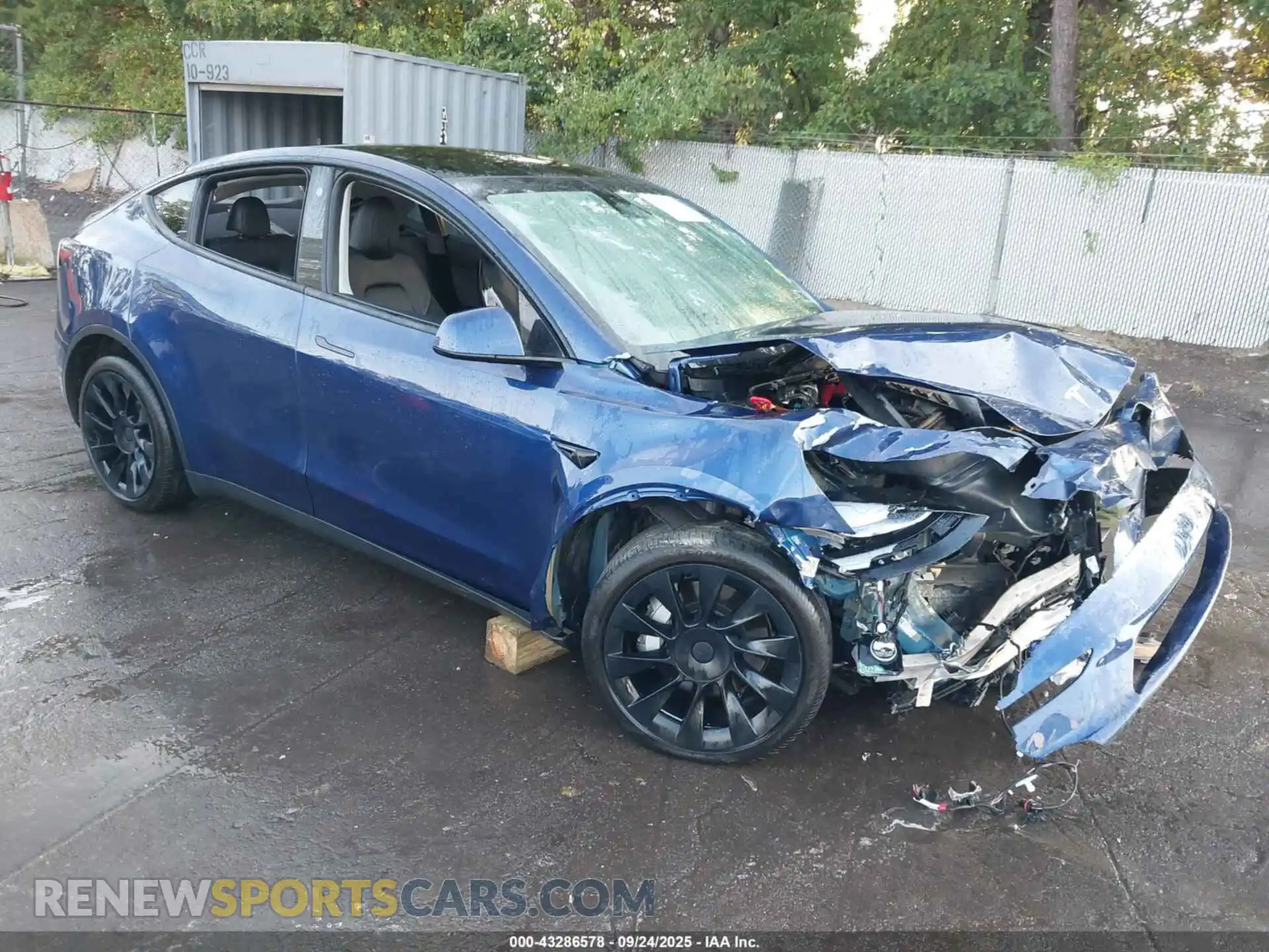 1 Photograph of a damaged car 7SAYGDEE3PA123457 TESLA MODEL Y 2023
