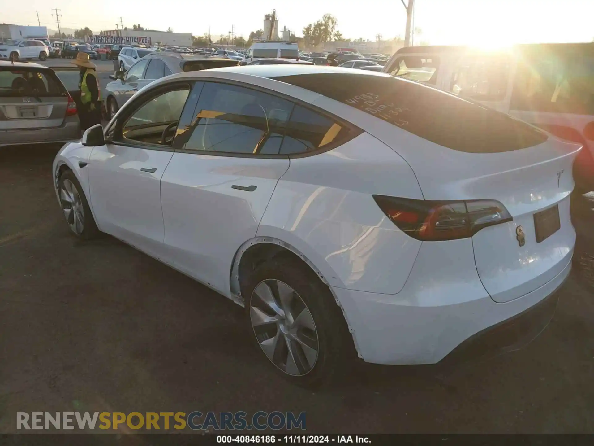 3 Photograph of a damaged car 7SAYGDEE3PA124530 TESLA MODEL Y 2023