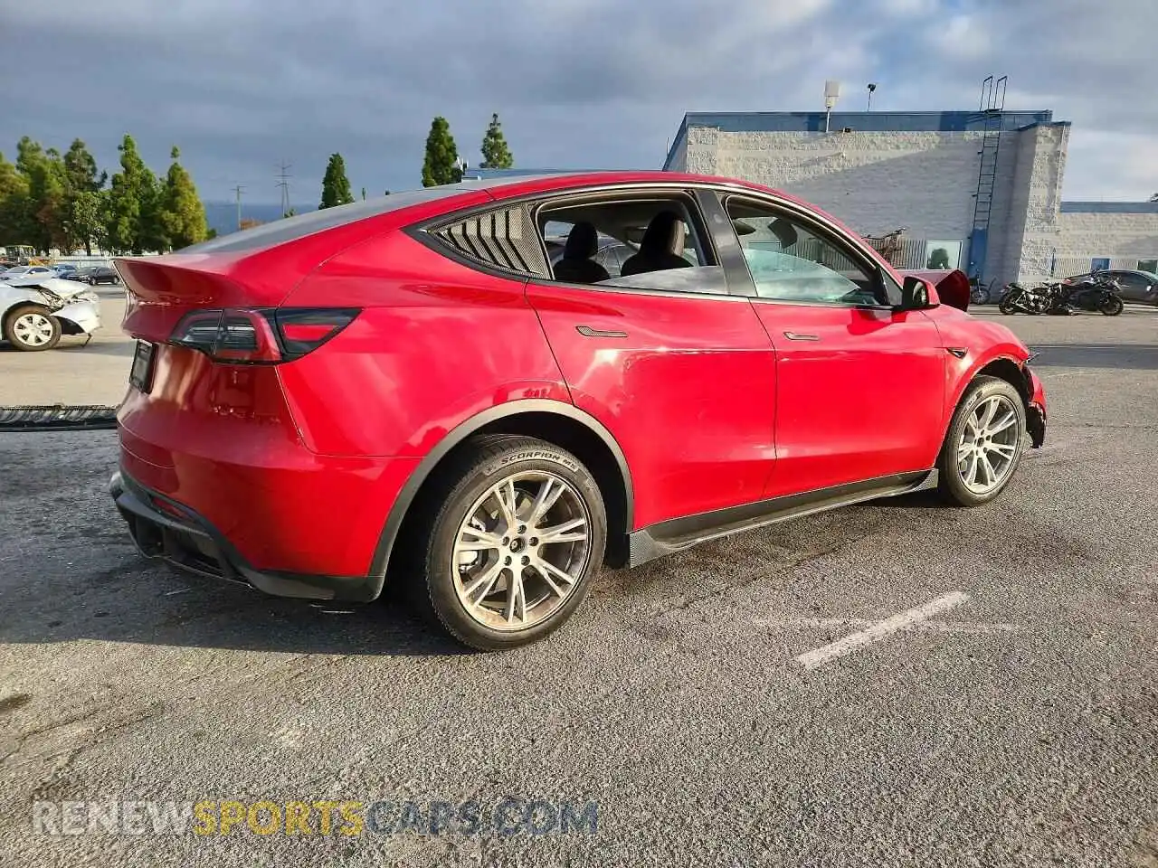 3 Photograph of a damaged car 7SAYGDEE3PA168866 TESLA MODEL Y 2023