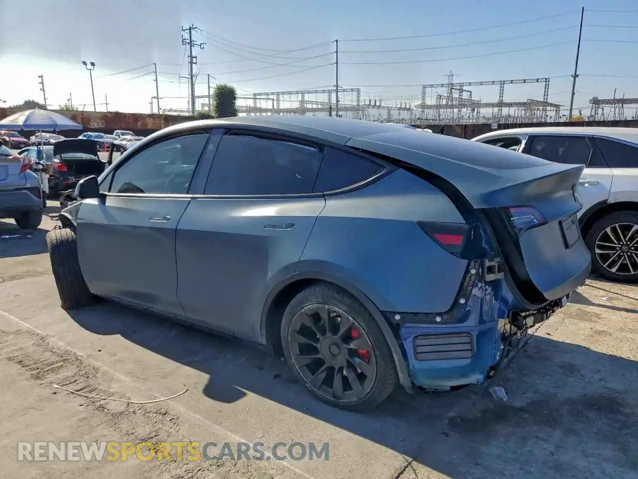 2 Photograph of a damaged car 7SAYGDEE3PA190544 TESLA MODEL Y 2023