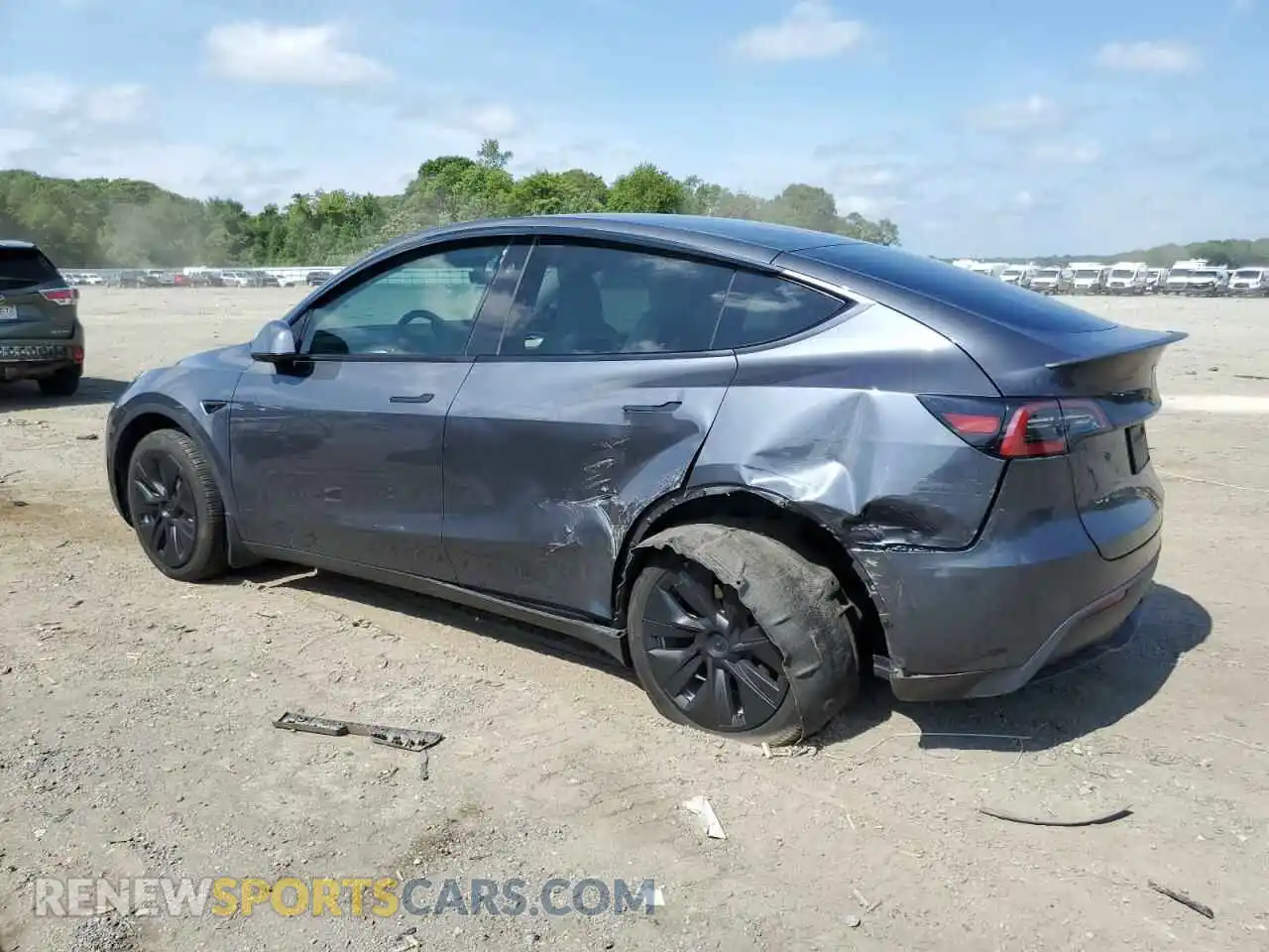 2 Photograph of a damaged car 7SAYGDEE3PA194478 TESLA MODEL Y 2023