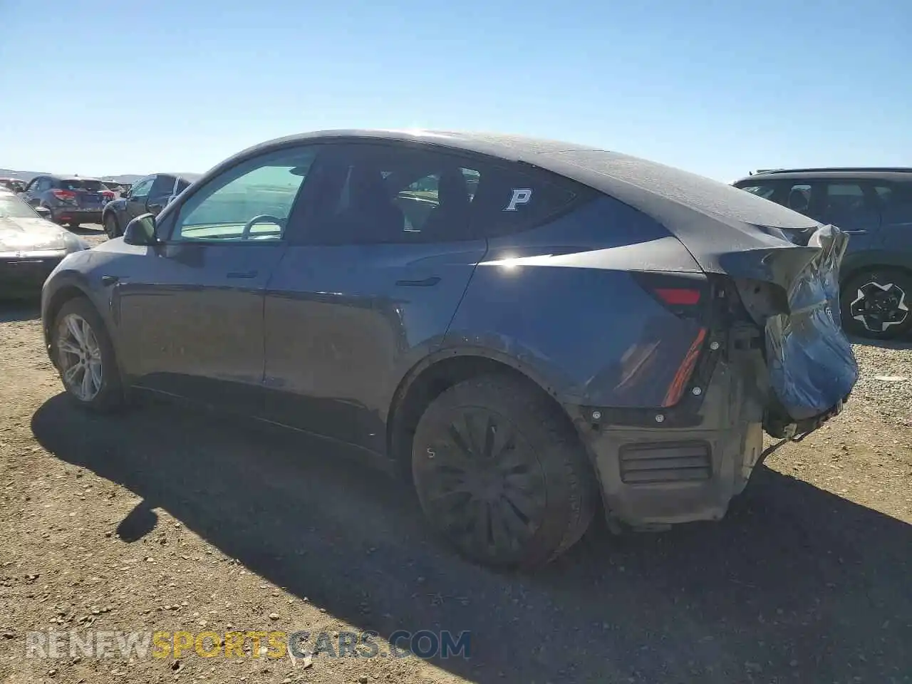 2 fotografías del automóvil dañado 7SAYGDEE3PA202966 TESLA MODEL Y 2023