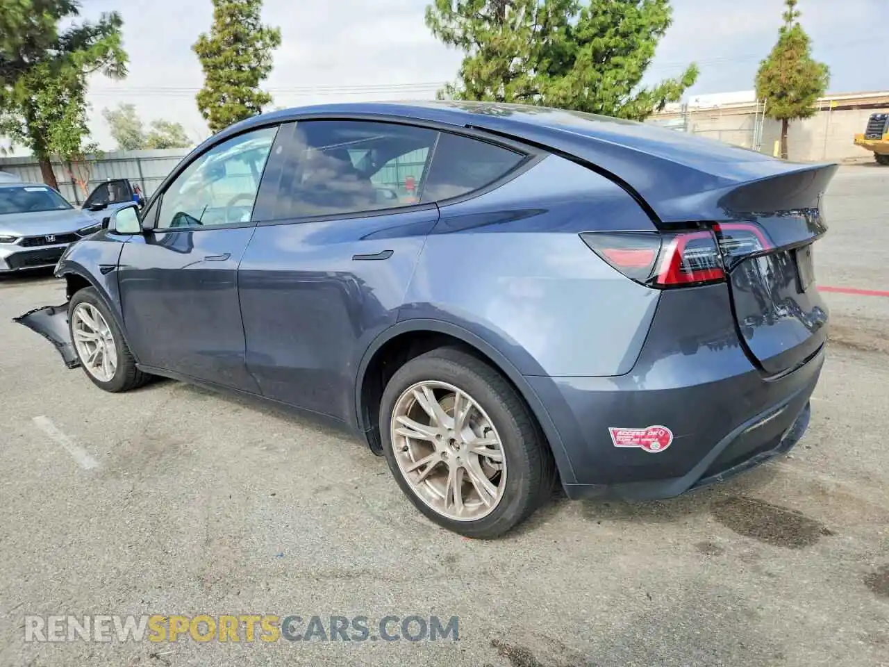 2 Фотография поврежденного автомобиля 7SAYGDEE3PA211067 TESLA MODEL Y 2023
