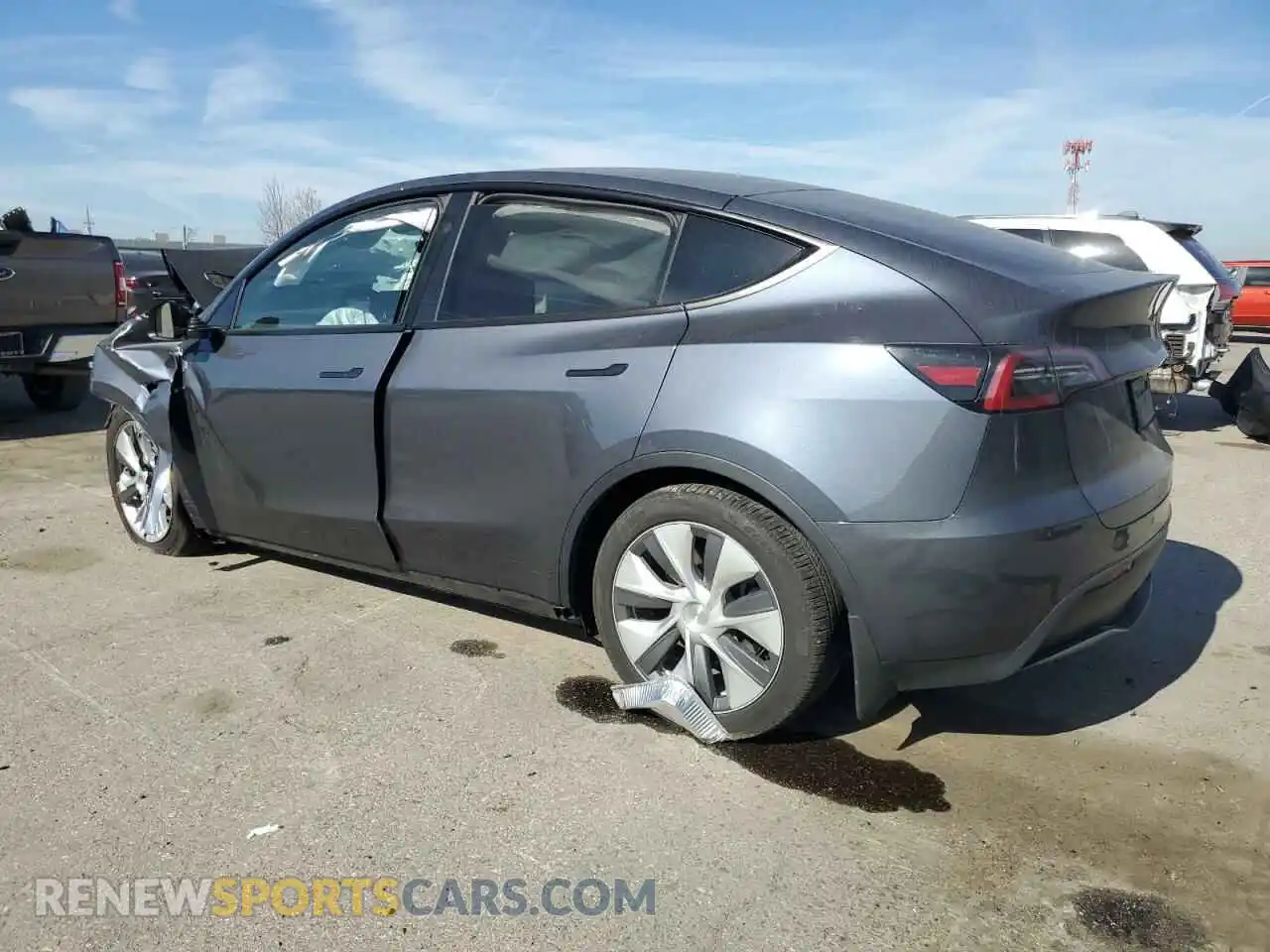 2 Фотография поврежденного автомобиля 7SAYGDEE3PA211165 TESLA MODEL Y 2023