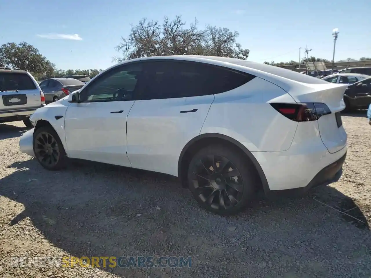 2 Photograph of a damaged car 7SAYGDEE3PA211294 TESLA MODEL Y 2023