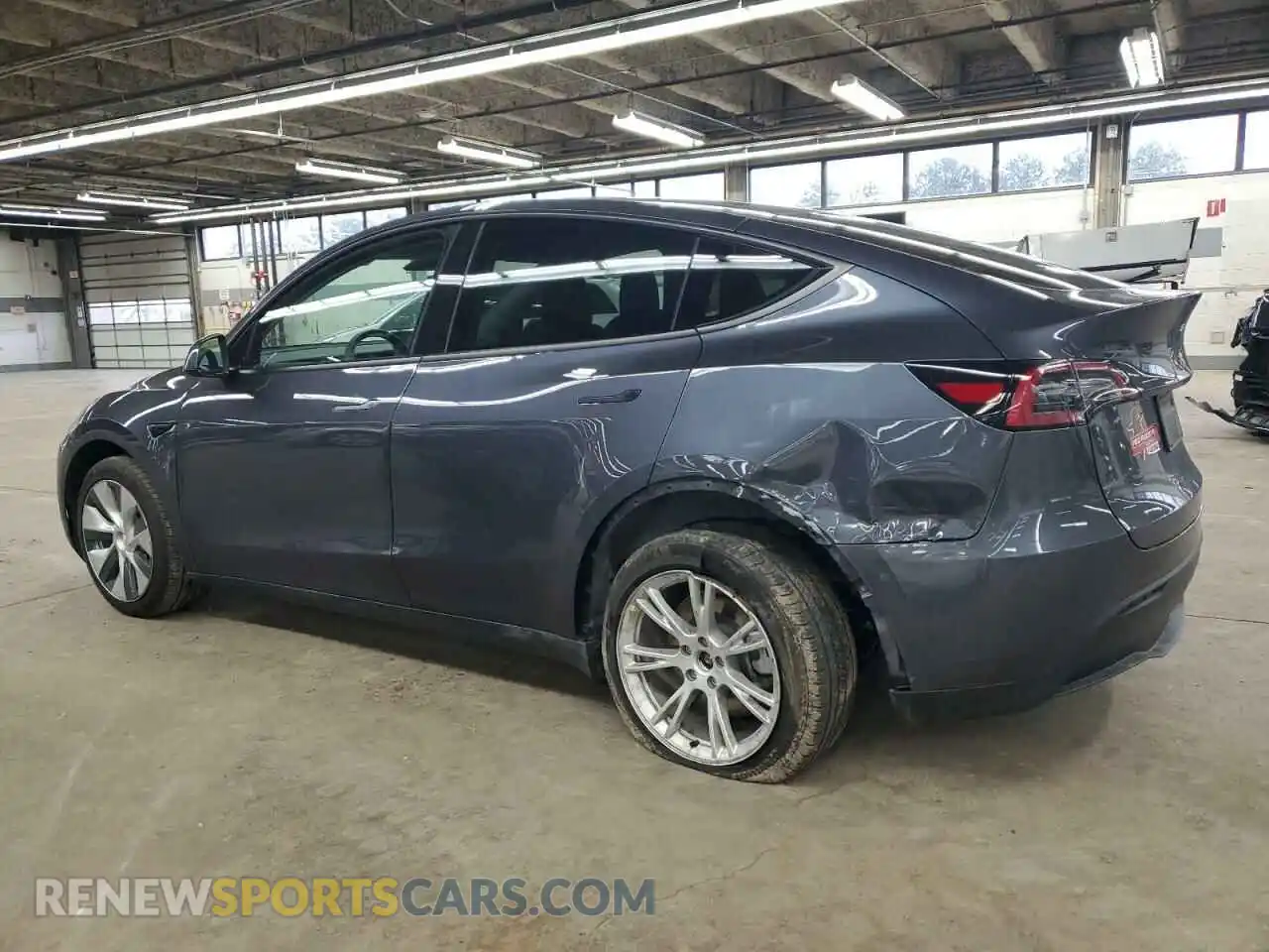 2 Photograph of a damaged car 7SAYGDEE3PF611665 TESLA MODEL Y 2023