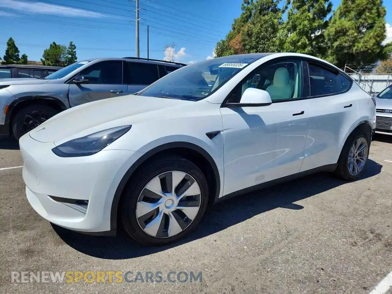 1 Photograph of a damaged car 7SAYGDEE3PF635674 TESLA MODEL Y 2023