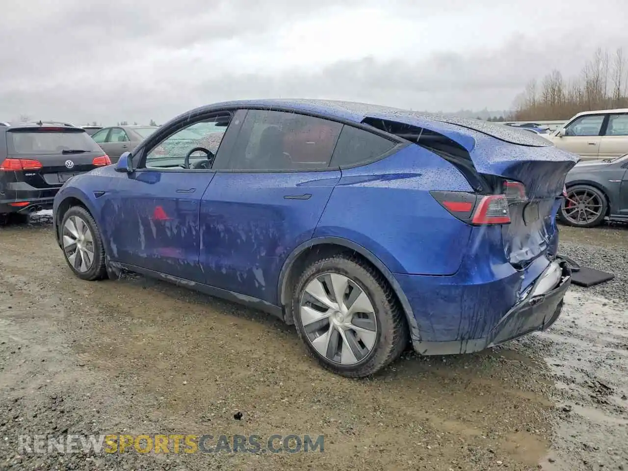 2 Photograph of a damaged car 7SAYGDEE3PF661367 TESLA MODEL Y 2023