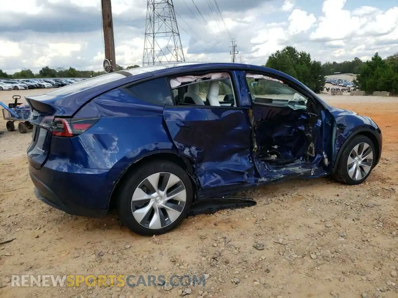 3 Photograph of a damaged car 7SAYGDEE3PF670666 TESLA MODEL Y 2023
