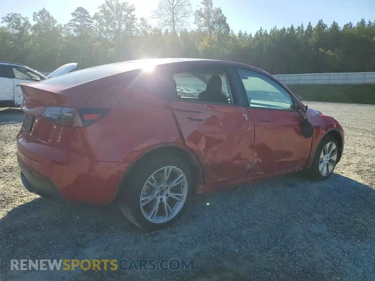 3 Photograph of a damaged car 7SAYGDEE3PF673177 TESLA MODEL Y 2023