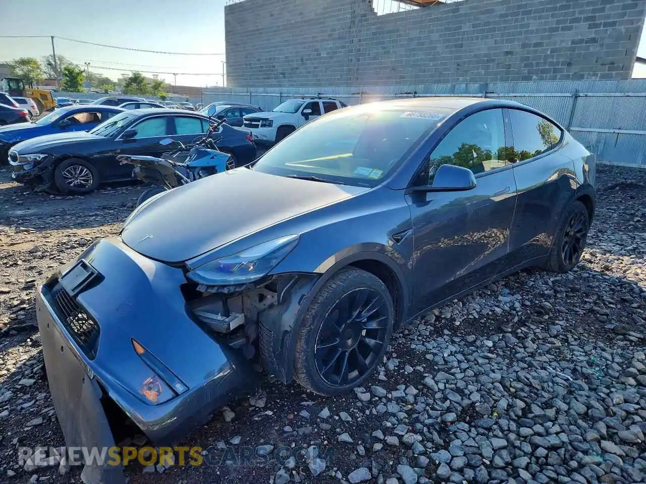 1 Фотография поврежденного автомобиля 7SAYGDEE3PF694241 TESLA MODEL Y 2023